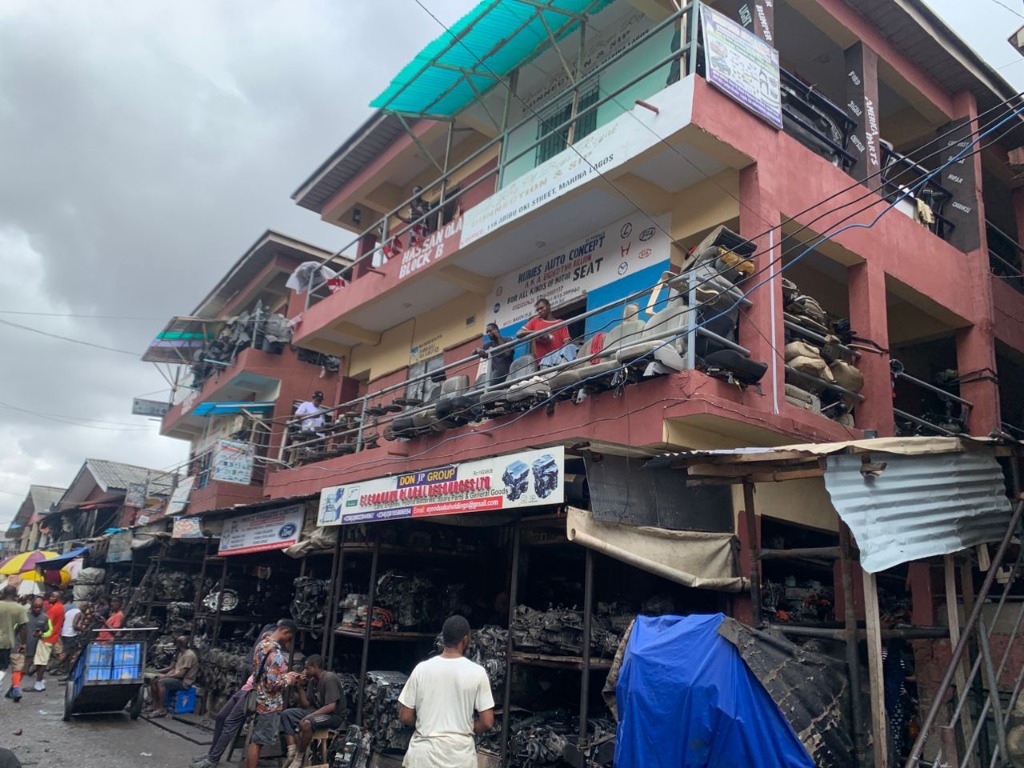 Sky Hotspot Facility - Hassanola Block Ladipo Market